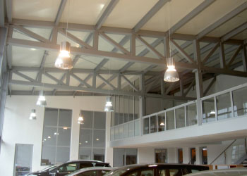 alubau lechtaler autohaus innen